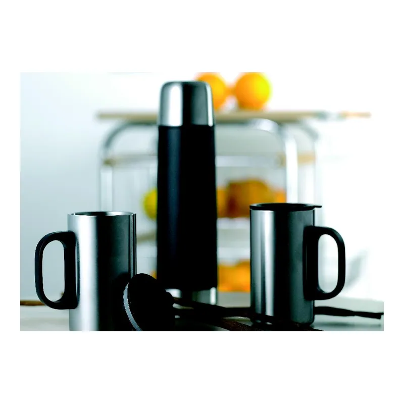 Lince – Thermos in acciaio inox 500 ml, colore Nero, foto ambientata