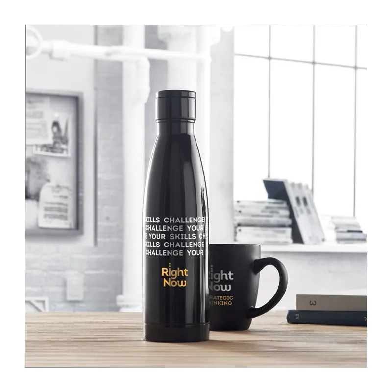 Quercia – Set con borraccia in acciaio inox 500 ml, colore Nero, foto ambientata