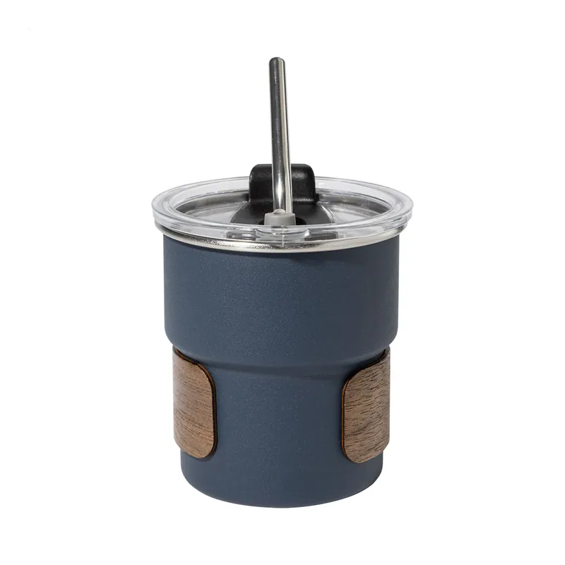 Aurora boreale – Tazza da viaggio in acciaio inox riciclato 260 ml, colore Blu scuro
